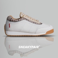 SNEAKYPAIR Dash House Finch Shoes Sneakers Shoes
