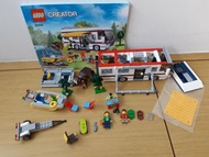 LEGO Creator 31052 Vacation Getaways Camper Van Set