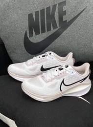 Nike Air Zoom Vomero 17 女裝白色