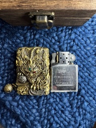 Zippo 靈動貔貅打火機 古銅色盔甲款 帶木質禮盒 精美雕刻工藝 立體貔貅圖案