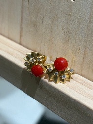 18k金天熱阿卡紅珊瑚耳釘