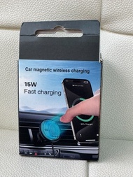 車用出風口夾MagSafe 無線充電 (Air Vent clip Magsafe wireless charger) - BLACK color