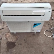 AC SECOND DAIKIN STANDAR 1PK ORIGINAL(UNIT ONLY) GARANSI KOMPRESOR 5 BULAN + SEPERPAT 2 BULAN