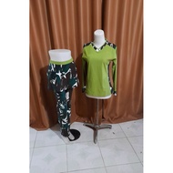 Women's gym clothes