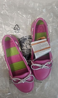 crocs 平底鞋