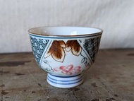 印尼美濃燒：葡萄圖紋-陶瓷小茶杯—古物舊貨、懷舊古道具、復古擺飾、早期民藝、器皿食器、陶瓷碗盤收藏