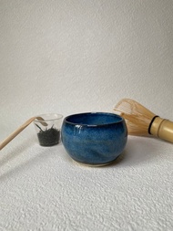 銀河幻象 藍色手作陶瓷杯 - 行雲流水系列