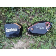 Original yamaha v80 superdeluxe Battery Cover