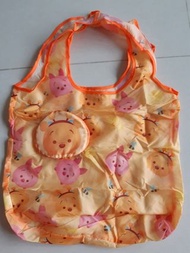 文具類: Winnine the pooh 防水購物袋 環保袋