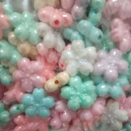 BEAUTIFUL FLOWER BEAD 1 POUND