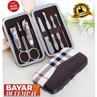 7-in-1 Manicure Nail Clippers + Box Complete Menipedi Set