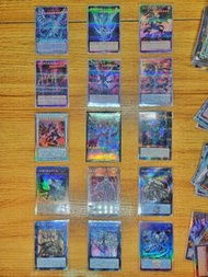 【Fancard】#遊戲王 #OCG #TCG #Yu_Gi_Oh 遊戯王 [LOCH] JP001~003 黑魔導女孩／青眼白龍／紅眼龍／閃刀姬 全新超框限定卡 觀賞用自製金字鐳射／碎閃／爆碎閃卡＜