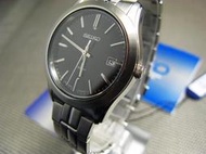 SEIKO WATCH 精工藍寶石水晶大錶徑魅力經典石英指針腕錶(黑)40mm 型號：SGEE43P1【神梭鐘錶】