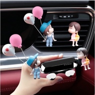 CAR DASHBOARD MINI TOY Couple Kissing Jeep Ballon Miniature Aircond Perfume Clip Patung Pasangan Cinta Hiasan Kereta