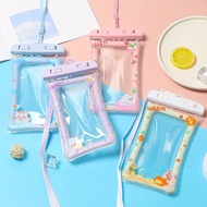 ซองใส่โทรศัพท์กันน้ำลายการ์ตูนน่ารัก ซองกันน้ำใส่โทรศัพท์ มีสายคล้องคอปรับระดับได้ ทัสกรีนได้ มาตรฐา