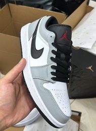 Air Jordan 1 Low “Light Smoke Grey”