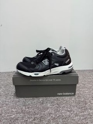 New Balance 1700BKJ 黑色運動鞋