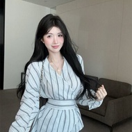 Áo Sơ Mi Nữ Cổ Chữ V Thắt Lưng Sọc Màu Khối Cổ Điển Phong Cách Hàn Quốc Nicole Rose Silk Long Sleeve