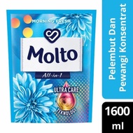 PEWANGI PELEMBUT PAKAIAN MOLTO CAIR 1600 ML ALL IN 1 BIRU SOFTENER