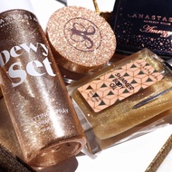 Anastasia Beverly Hills Shimmer Body Oil And Dewy Setting Spray