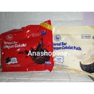 Cereal Bar Chen liang jie / CLJ cereal bar