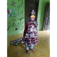 9 year old girl's recycled clothes