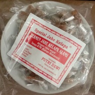 Bowl ginger candy / coconut ginger candy