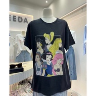 S-5XL (พร้อมส่ง) Teeda Princess Disney T-shirt เสื้อยืดผ้าฟอกสกรีนลายรวมเจ้าหญิงดิสนีย์ ระบายอากาศสบ