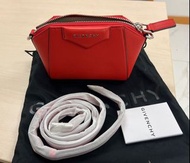 Givenchy givenchy antigona leather bag 皮袋