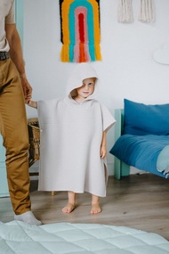 米色華夫格兒童海灘罩衫 - 帶開口側邊的幼兒浴袍