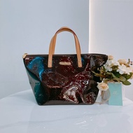 MS0416 LOUIS VUITTON 路易威登小號漆皮手拿包包BELLEVUE PM PATENT CALFSKIN