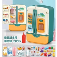Children's Refrigerator Toy Spray Play House Cooking Kitchen Men's and Women's Child and Baby Freezer Small Household Appliances