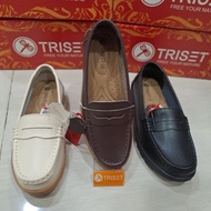 Triset Sepatu Kulit wanita TF4302004