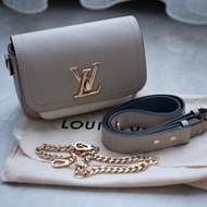 LV Louis Vuitton Lockme Tender Leather Bag