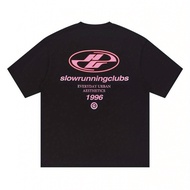 เสื้อยืดลายพิมพ์ลายดีไซน์เรโทรสไตล์ยุโรป, โลโก้วงรี ปี 1996 ตัวเลข ตัวอักษร เสื้อผ้าแฟชั่นสร้างสรรค์