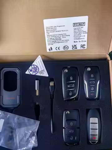 Launch X431 Key Programmer Remote Maker with Super Chip and 4 Sets of Smart Keys