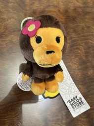 BAPE BABY MILO STORE 公仔