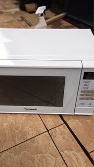 Panasonic microwave NN-ST25JW already cleaning inside good condition Sai Kung pick up
