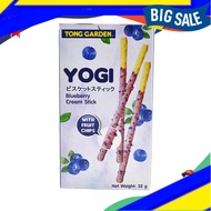 Biskut Stick Blueberry, Yogi Blueberry Cream with Fruit Chips Stick 32g