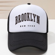 Men Letter Graphic Trucker Hat ลำลอง