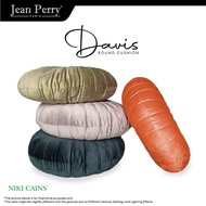 Niki Cains Davis Round Cushion - 43cm