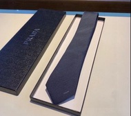 Prada  純色設計 領帶 男款 深藍色