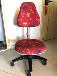 兒童人體工學椅