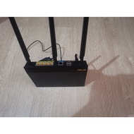 Asus RT-AC68U Wireless-AC1900 AiMesh WiFi System