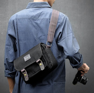 Tas Kamera 008 Mini BLACK - Sling Bag Mirrorless / DSLR / Ipad Mini