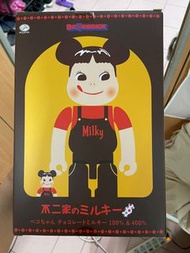 不二家 巧克力奶妹 400% Be@rbrick