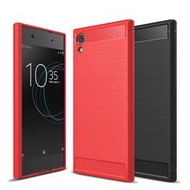 智慧購物王》Sony Xperia XA1 Ultra/plus XZ/XZS/ XZP碳纖維拉絲紋軟殼-黑/紅