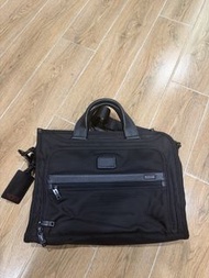 Tumi Bag (should be Tumi Alpha 3 slim?)