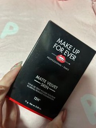 Make up for ever 舊版粉餅Y225