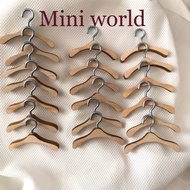 [1 piece] Wooden clothes hanger for B a r b i e and ani dolls. Mini wooden hook 1/6 1/8 scale